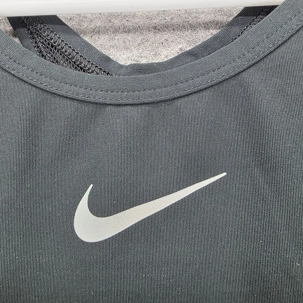 Nike Sports Bra Womens M Black Racerback Dri-FIT Medium Support Tagless